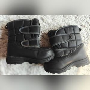 Target Brand Toddler Snowboots Size 7/8 Black Winter Snow